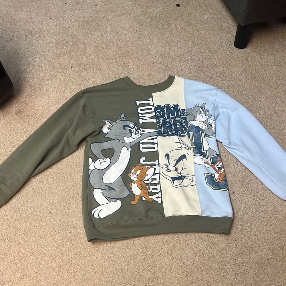 tom and jerry sweatshirt